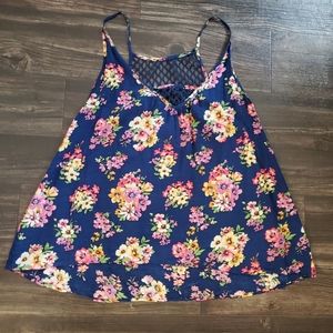 Aeropostale swing tank